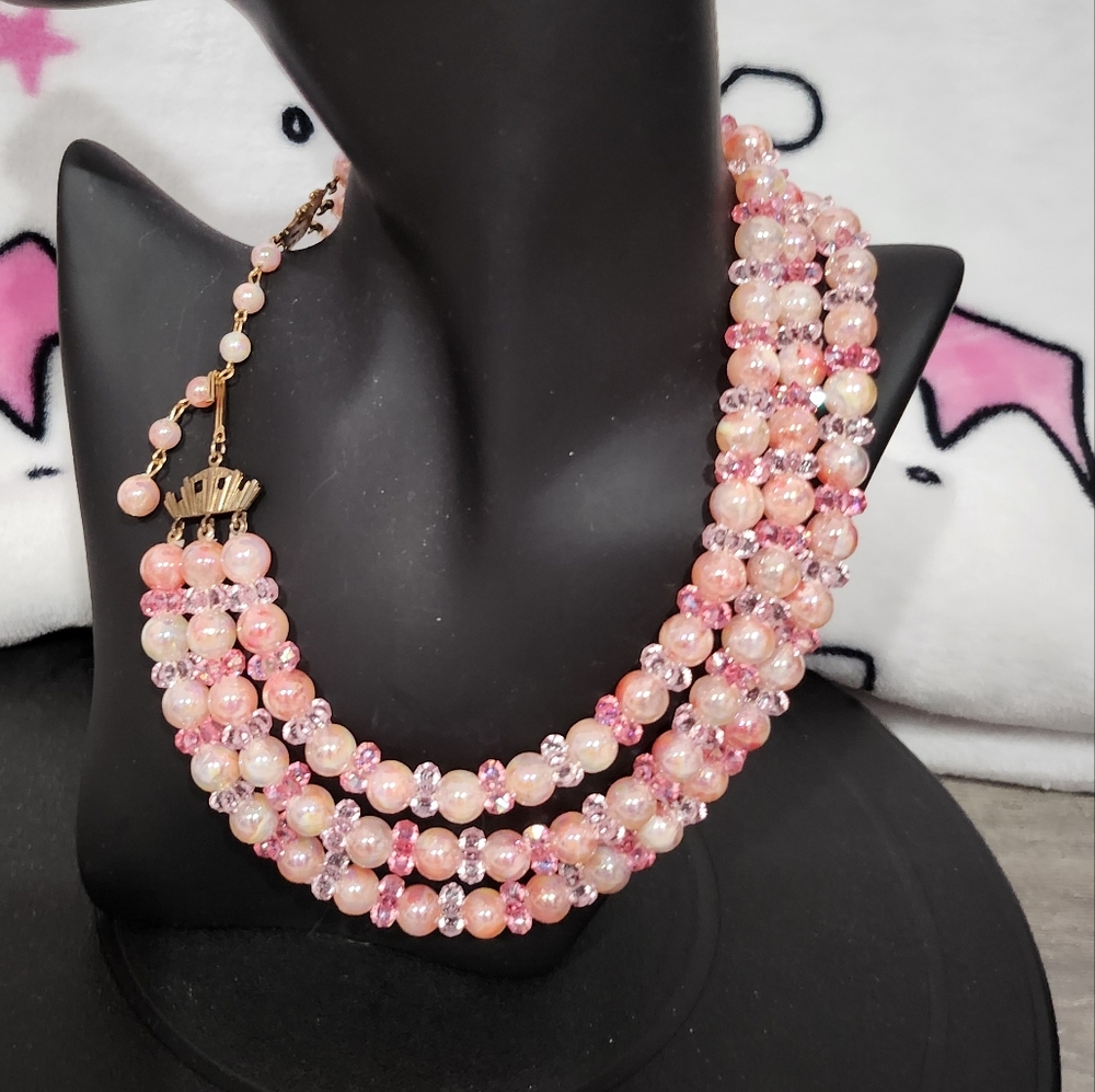 211. Pink and Faux Pearl acrylic triple strand vintage necklace